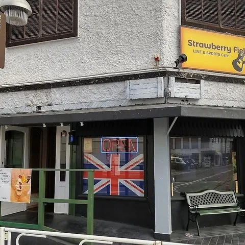 木の香りが漂う落ち着いた空間でゆったりお過ごしください♪